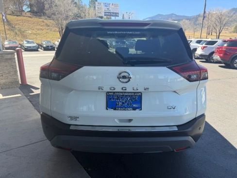 Used 2021 Nissan Rogue SV image 7