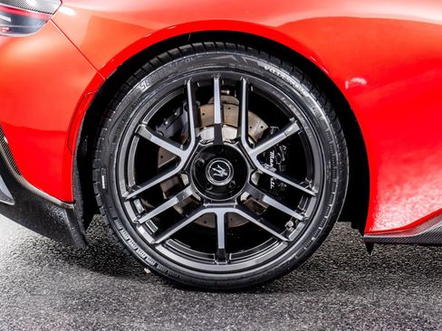 Used 2022 Maserati MC20 Coupe image 11