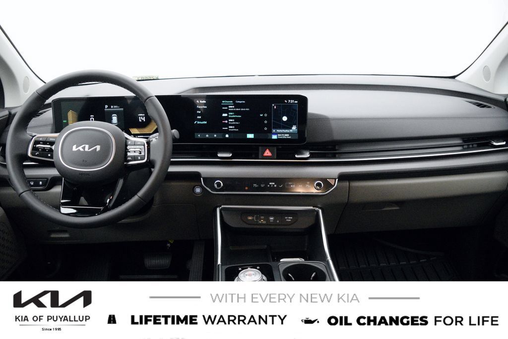 New 2026 Kia Carnival EX FWD image 17