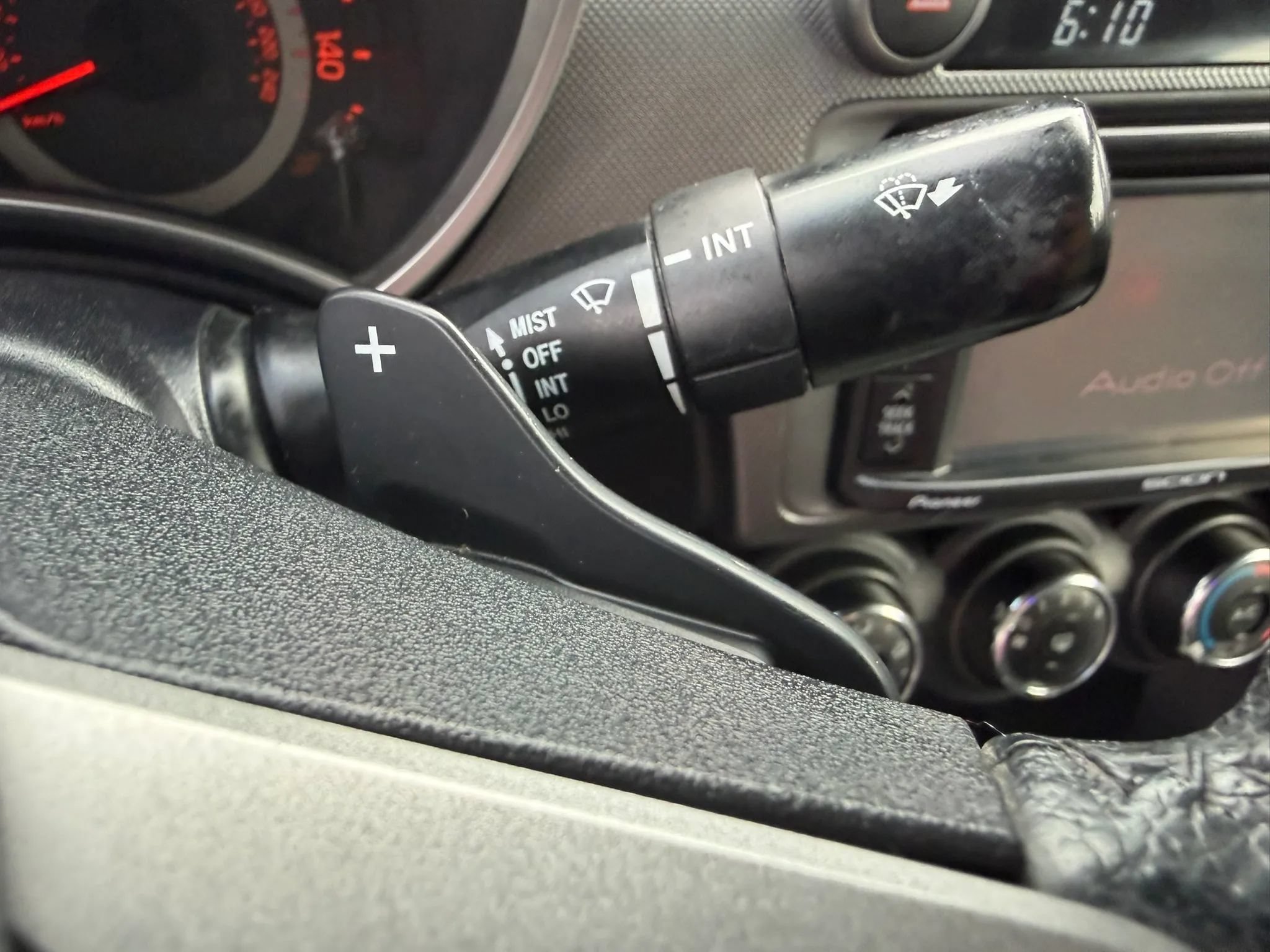Used 2015 Scion tC FWD image 27