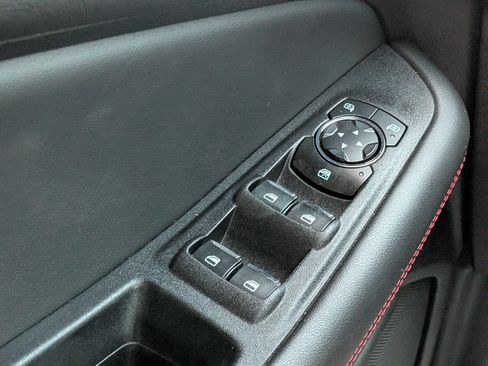 Used 2024 Ford Edge ST-Line AWD/4WD image 24