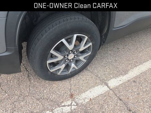 Used 2023 GMC Acadia SLE w/ Driver Convenience Package AWD/4WD image 7