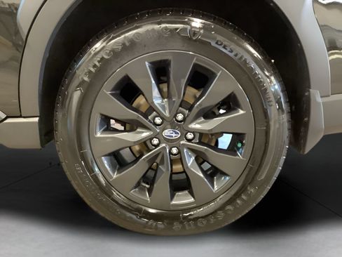 Certified 2024 Subaru Outback Onyx Edition XT AWD/4WD image 17