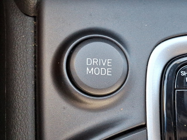 Used 2021 Hyundai Kona Limited AWD/4WD image 24