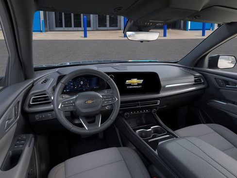 New 2026 Chevrolet Traverse LT image 16