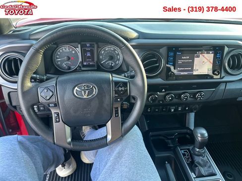 Certified 2019 Toyota Tacoma TRD Sport image 15