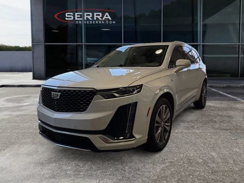 Certified 2022 Cadillac XT6 Premium Luxury w/ Technology Package AWD/4WD image 1