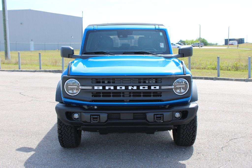 Used 2024 Ford Bronco Black Diamond AWD/4WD image 4