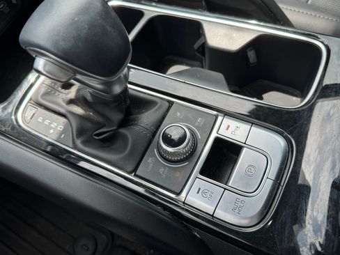 Used 2023 Kia Telluride S w/ S Sunroof Package AWD/4WD image 17
