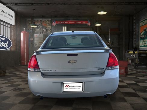 Used 2012 Chevrolet Impala LT w/ LT Sunroof Package image 5