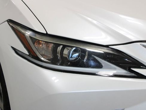 Used 2020 Lexus ES 350 350 w/ Accessory Package 2 image 11