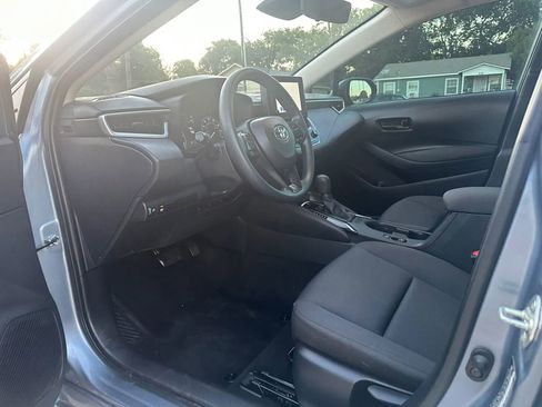 Used 2023 Toyota Corolla LE FWD image 10