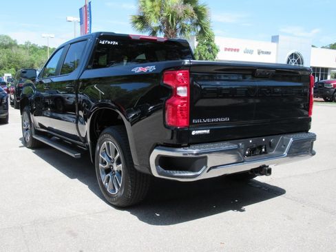 Used 2026 Chevrolet Silverado 1500 LT AWD/4WD image 5