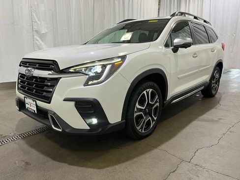 Used 2023 Subaru Ascent Touring AWD/4WD image 27