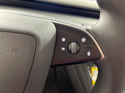 Used 2025 Tesla Model 3 Long Range image 29