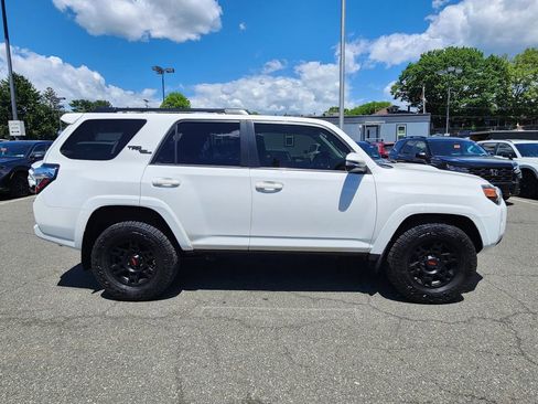 Used 2019 Toyota 4Runner TRD Off-Road Premium AWD/4WD image 6