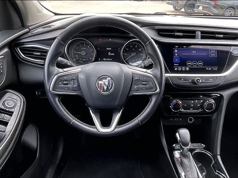Used 2020 Buick Encore GX Preferred w/ Cold Weather Comfort Package FWD image 5
