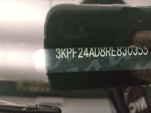 Used 2024 Kia Forte LXS image 33