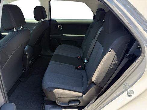 Certified 2024 Hyundai Ioniq 5 SE RWD image 16