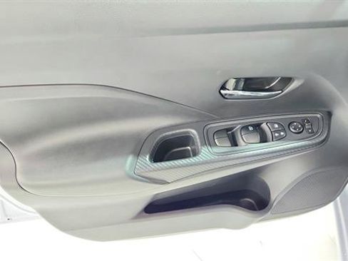 Certified 2025 Nissan Versa SV w/ Trunk Package FWD image 18