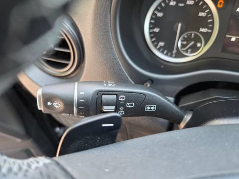Used 2020 Mercedes-Benz Metris Passenger image 23