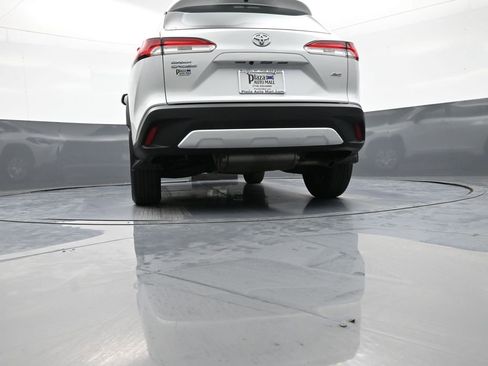 Certified 2022 Toyota Corolla Cross L AWD/4WD image 30