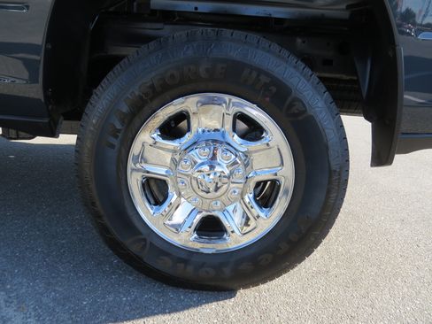 New 2026 RAM 2500 Tradesman AWD/4WD image 12