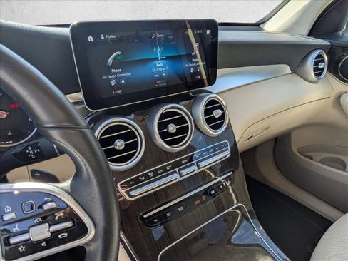 Used 2022 Mercedes-Benz GLC 300 4MATIC image 14