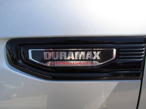 Used 2021 GMC Sierra 1500 Elevation w/ X31 Off-Road Package AWD/4WD image 24