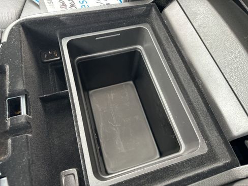 Used 2020 Cadillac Escalade ESV Platinum image 65