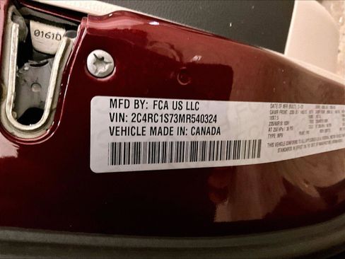 Used 2021 Chrysler Pacifica Limited FWD image 34