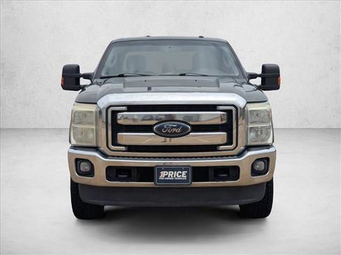 Used 2015 Ford F250 XLT w/ XLT Value Package AWD/4WD image 2