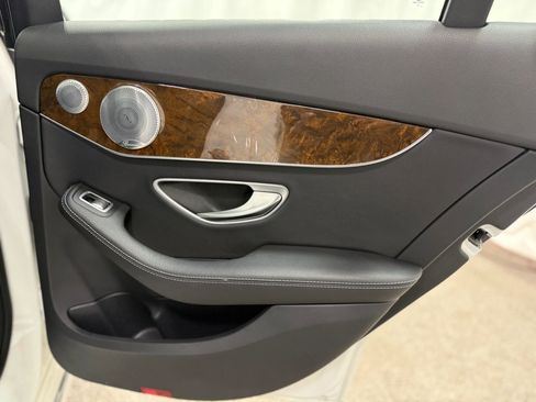 Used 2017 Mercedes-Benz C 300 4MATIC Sedan image 29