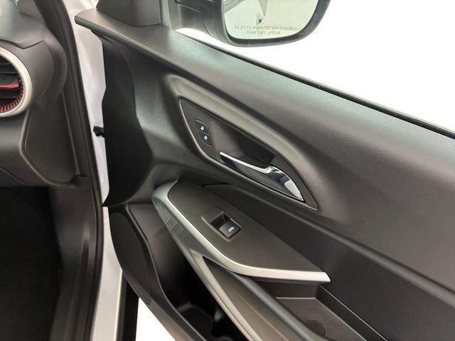 Used 2024 Chevrolet Trax RS w/ Sunroof Package FWD image 15