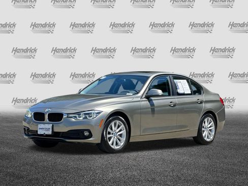 Used 2018 BMW 320i Sedan w/ Convenience Package RWD image 9