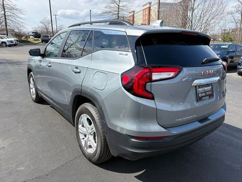 Certified 2023 GMC Terrain SLE w/ Driver Convenience Package FWD image 7