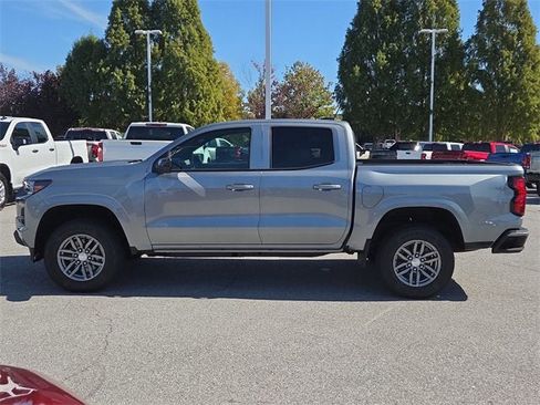 New 2025 Chevrolet Colorado LT image 2