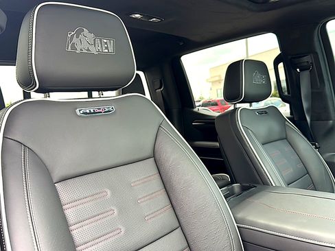 Used 2026 GMC Sierra 1500 AT4X w/ AT4X AEV Edition AWD/4WD image 25