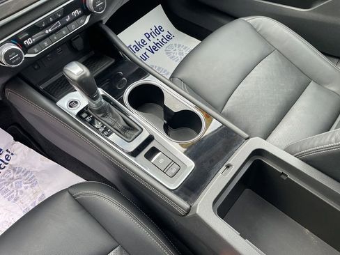 Used 2024 Nissan Altima 2.5 SL image 9