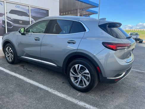 Used 2023 Buick Envision Essence image 4