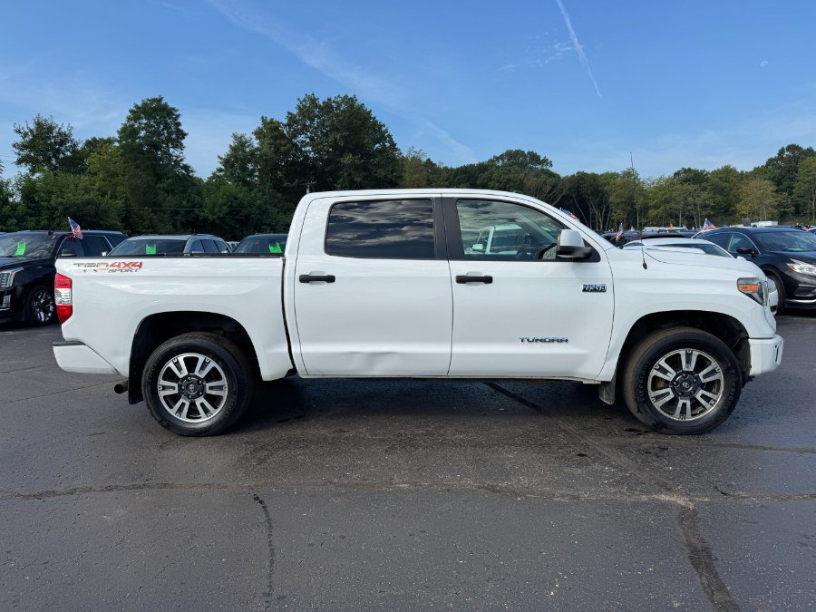 Used 2018 Toyota Tundra SR5 AWD/4WD image 6