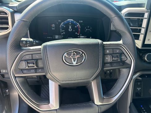 Used 2025 Toyota Tundra Limited image 15