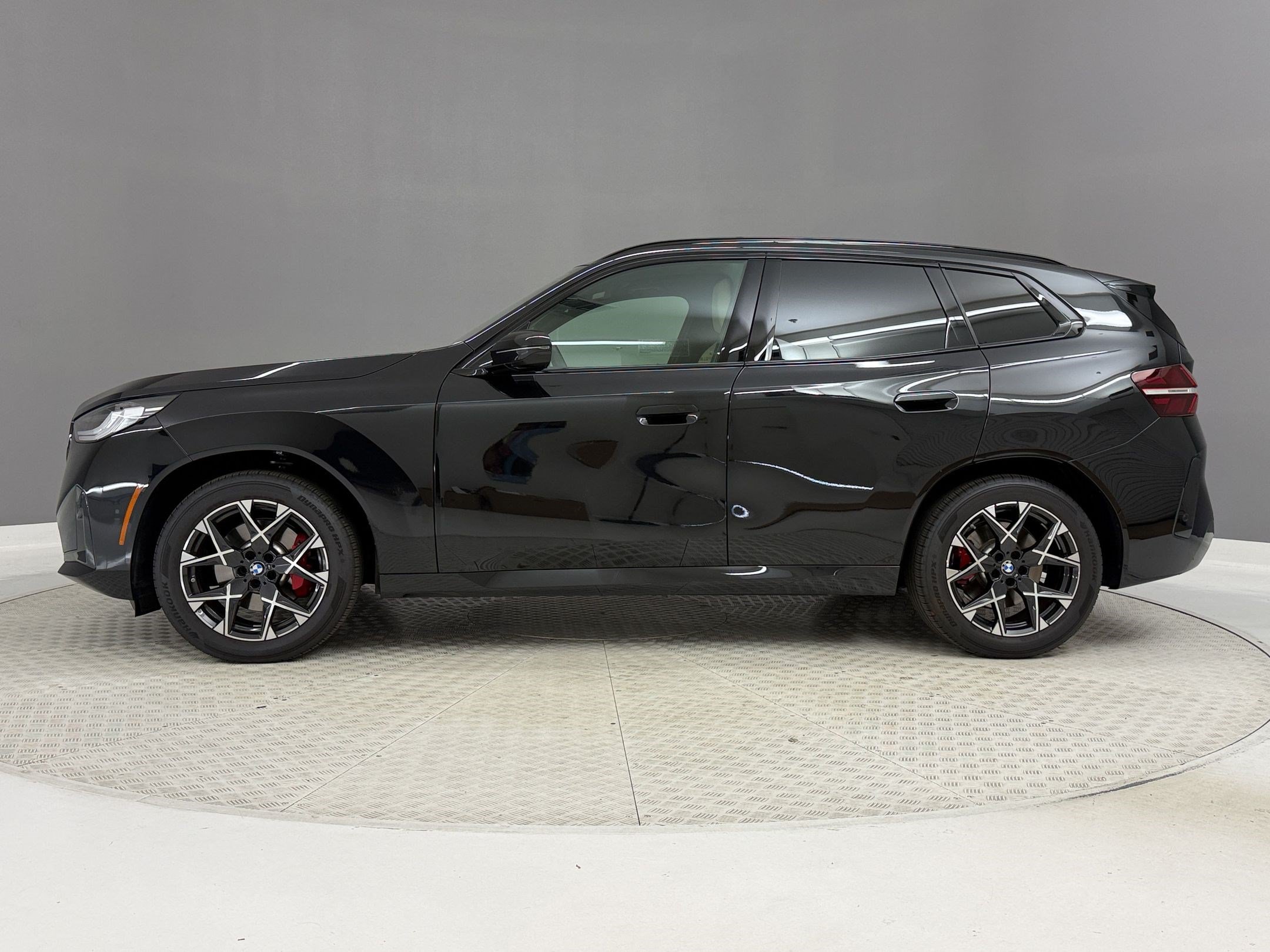 Used 2026 BMW X3 xDrive30i w/ M Sport Package AWD/4WD image 2