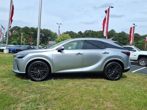 Used 2024 Lexus RX 350 Premium w/ Accessory Package (Z1) AWD/4WD image 3