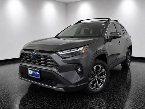 Used 2022 Toyota RAV4 Limited AWD/4WD image 1