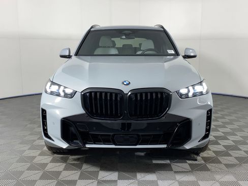 Certified 2024 BMW X5 xDrive40i w/ M Sport Package image 5