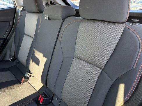 Used 2021 Subaru Crosstrek 2.0i Premium image 24
