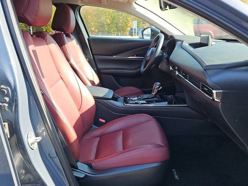 Used 2025 MAZDA CX-30 AWD 2.5 S w/ Preferred Package image 15