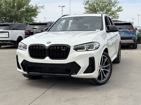 Used 2022 BMW X3 M40i w/ Parking Assistance Package AWD/4WD image 3