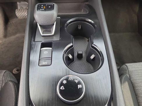 Used 2023 Nissan Rogue SV image 25